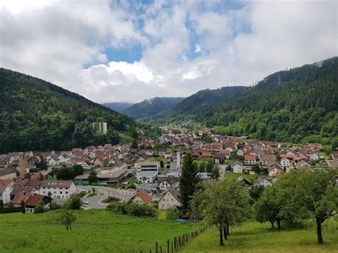 Hermes PaketShops in Calmbach, Bad Wildbad im Schwarzwald.